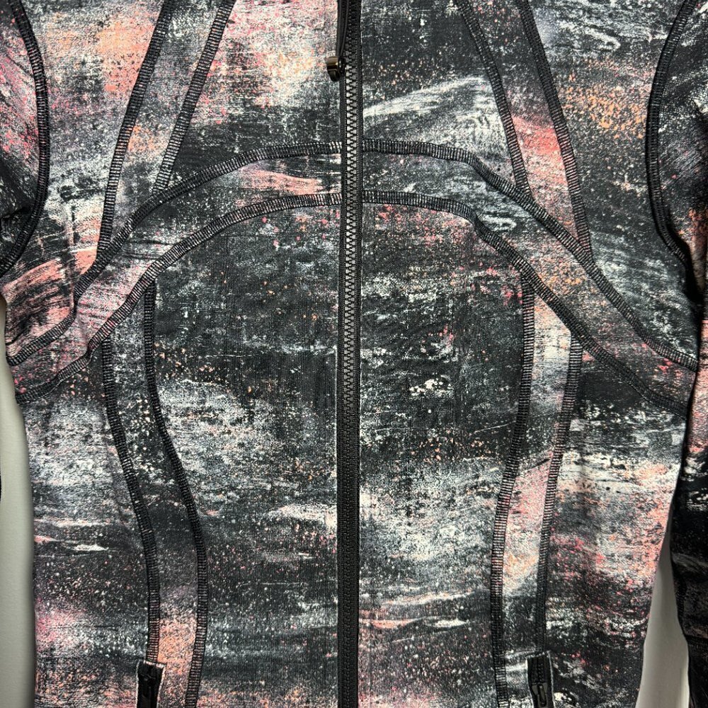 EUC - Lululemon - Size 10 - Light Jacket/Sweatshirt - Picture 2 of 7